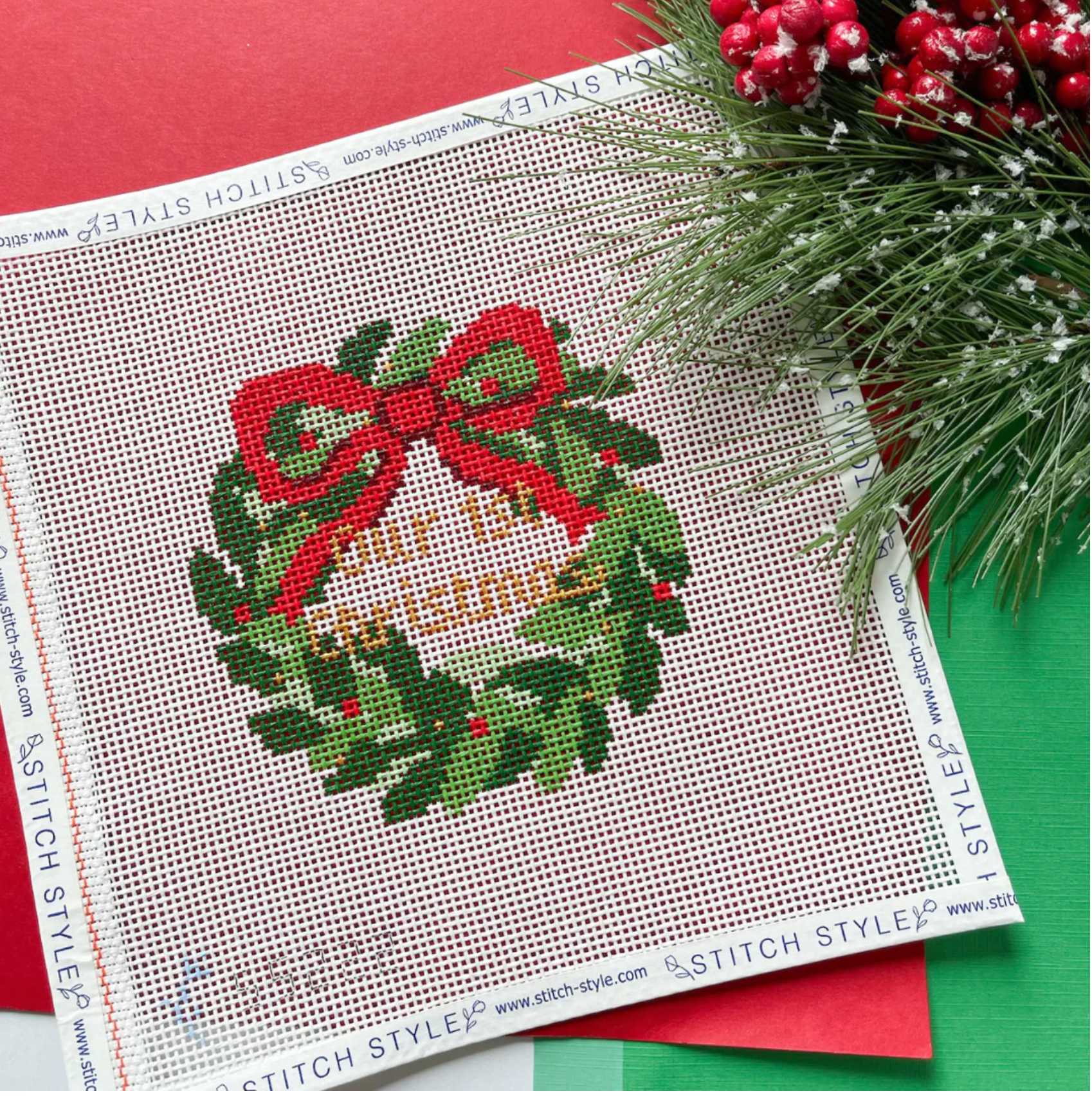 Canvas OUR FIRST CHRISTMAS WREATH  SS222    WITH STITCH GUIDE   4.5X4.5"