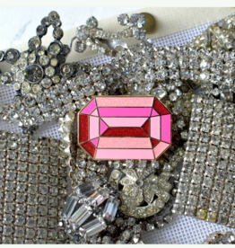 Accessories PINK DIAMOND   NEEDLE MINDER