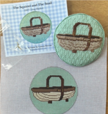 Canvas GARDEN ICON - TRUG BASKET  WITH STITCH GUIDE   SS07   4"ROUND