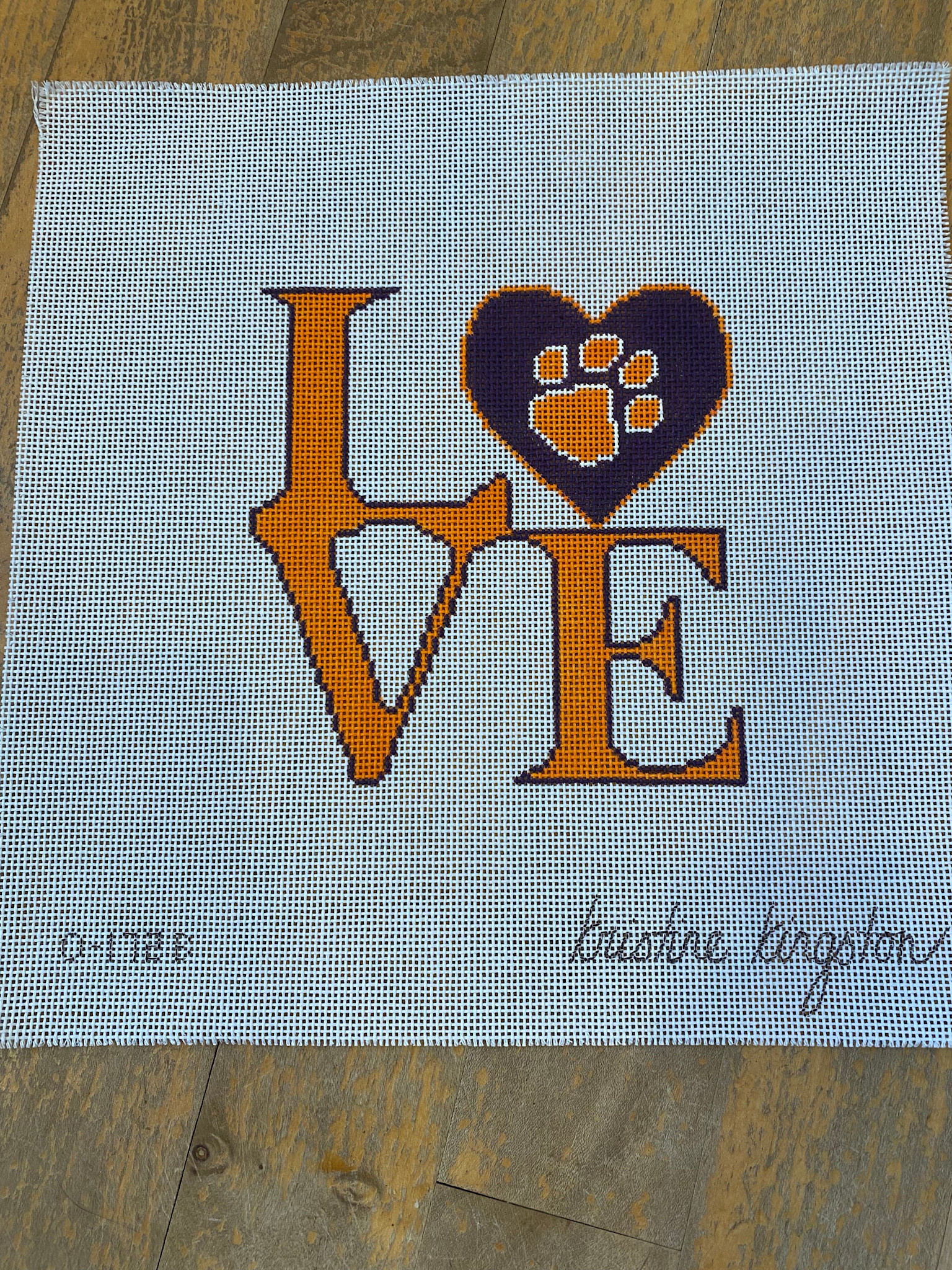 Canvas LOVE CLEMSON   KK0172B   5X5"