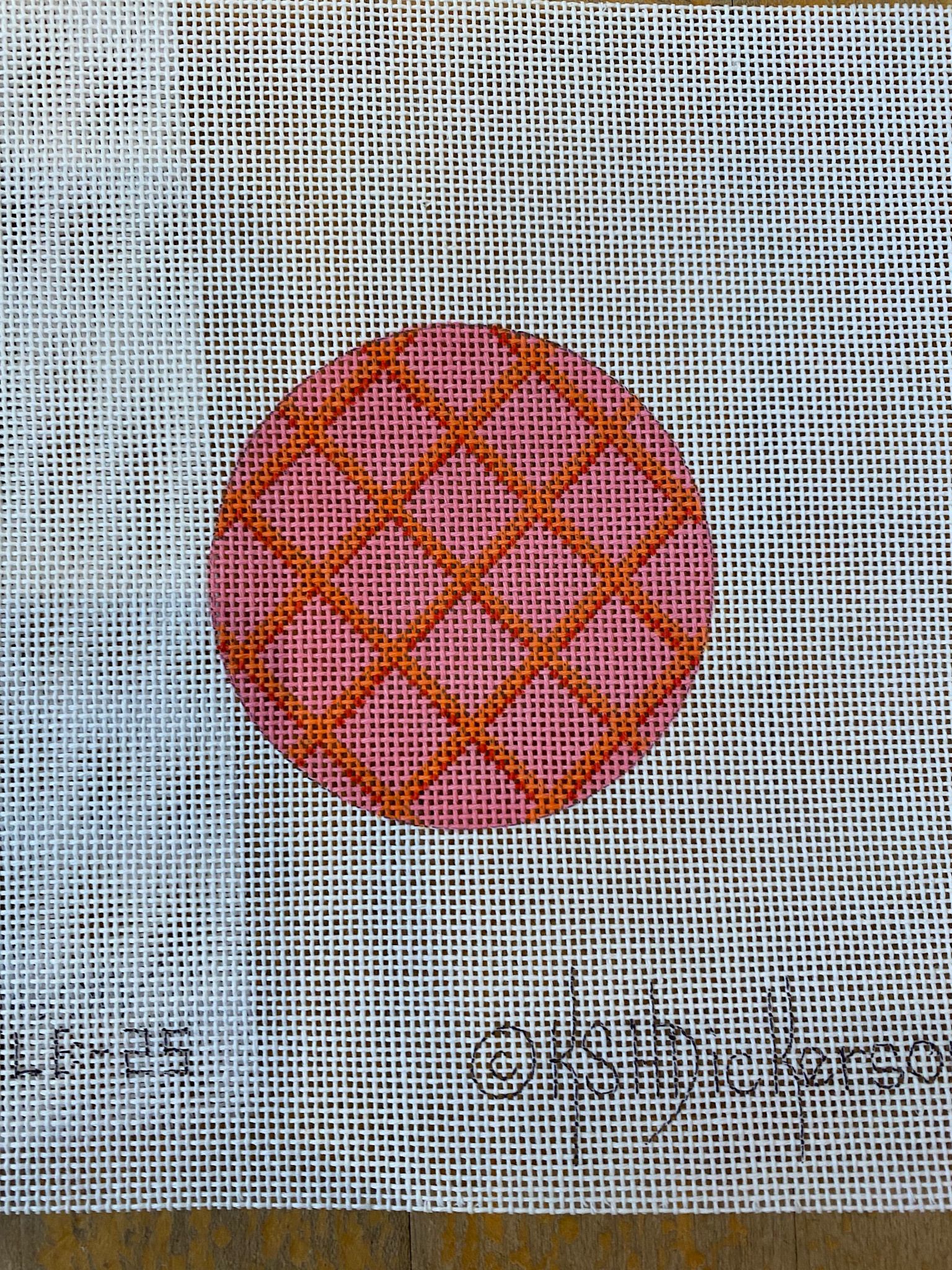 Canvas CRISS CROSS  PINK/ORANGE  3” ROUND  **NO LETTERING** ALB25