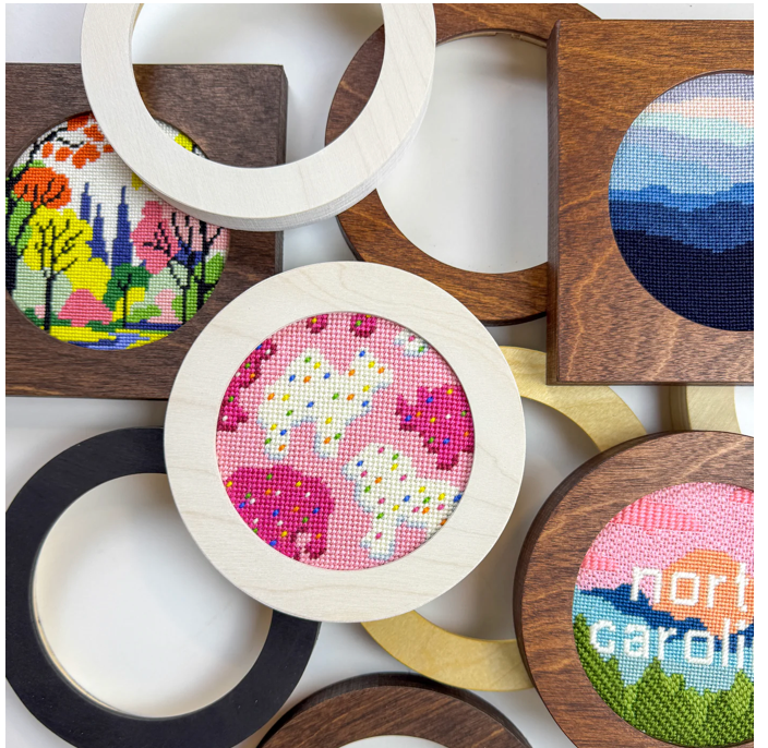 Accessories ROUND WOOD  SELF-FINISH FRAMES FOR 4" ROUND - BLACK