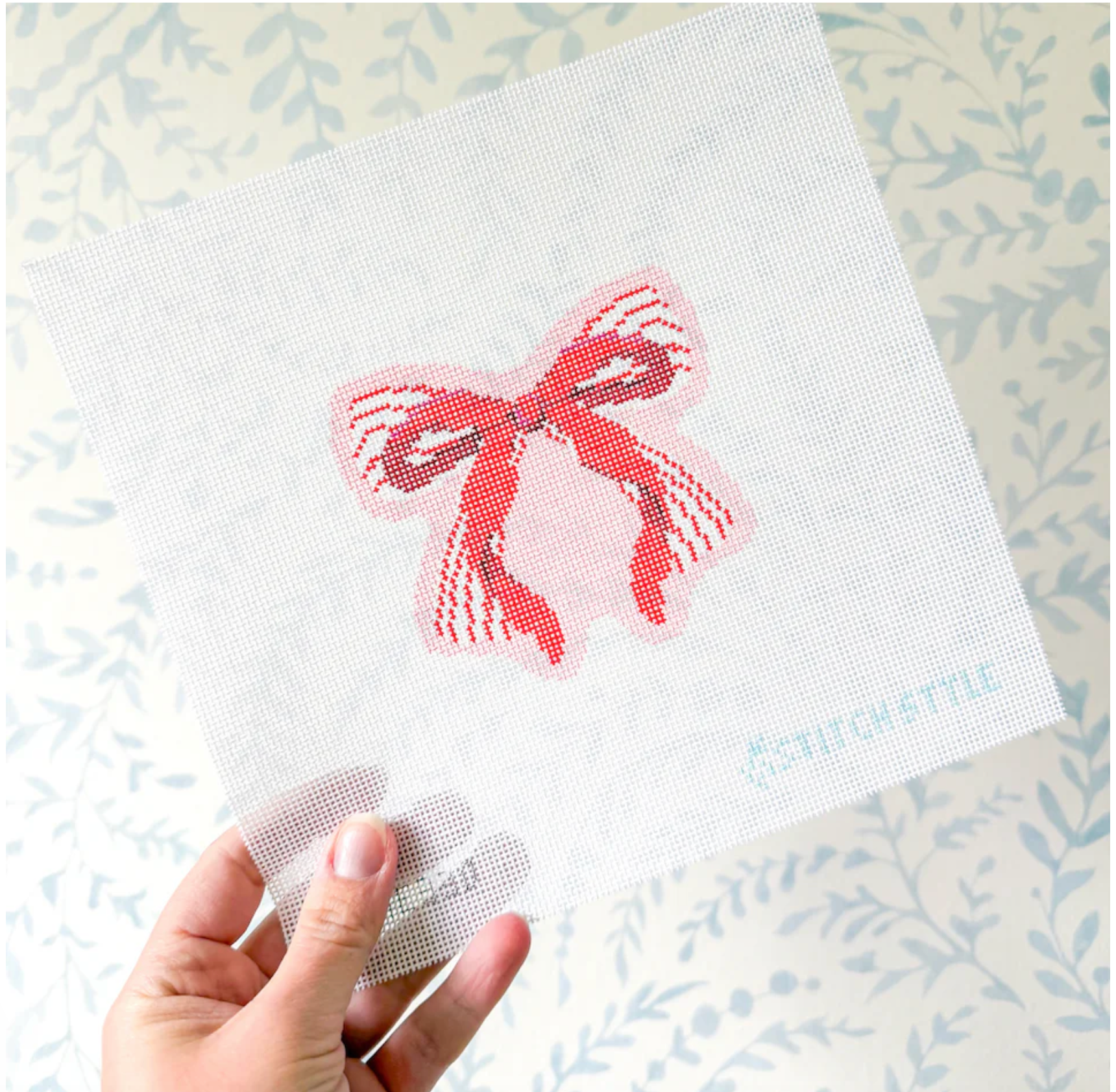 Canvas PINK AND  RED DOUBLE BOW