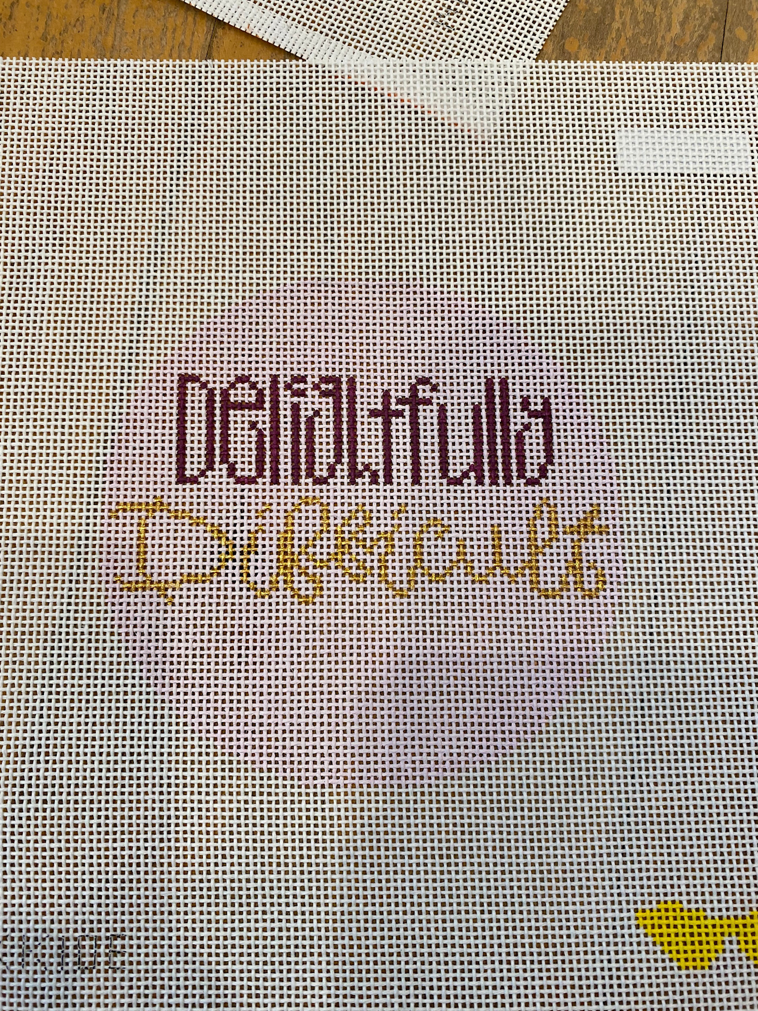 Canvas DELIGHTFULLY DIFFICULT   NKK101E  4"ROUND