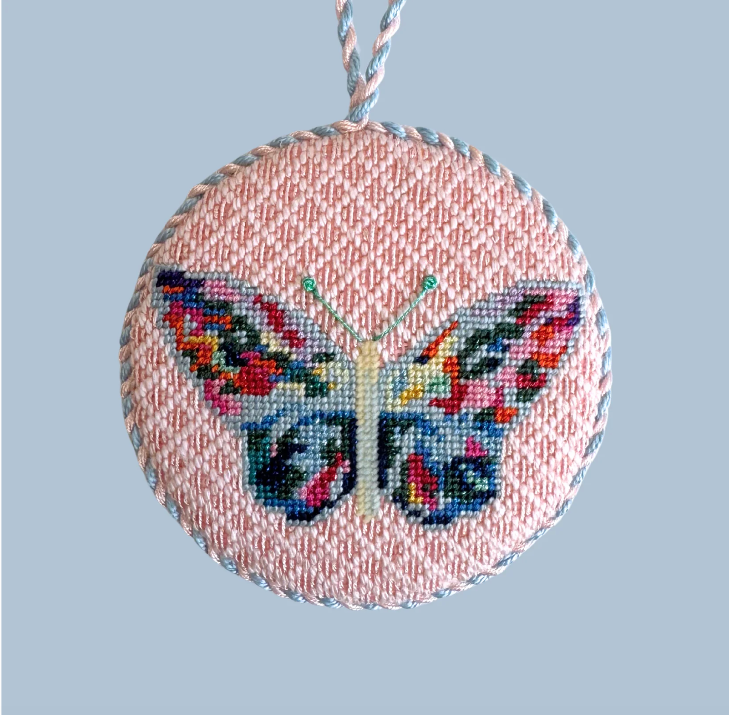 Canvas BUTTERFLY  4"ROUND