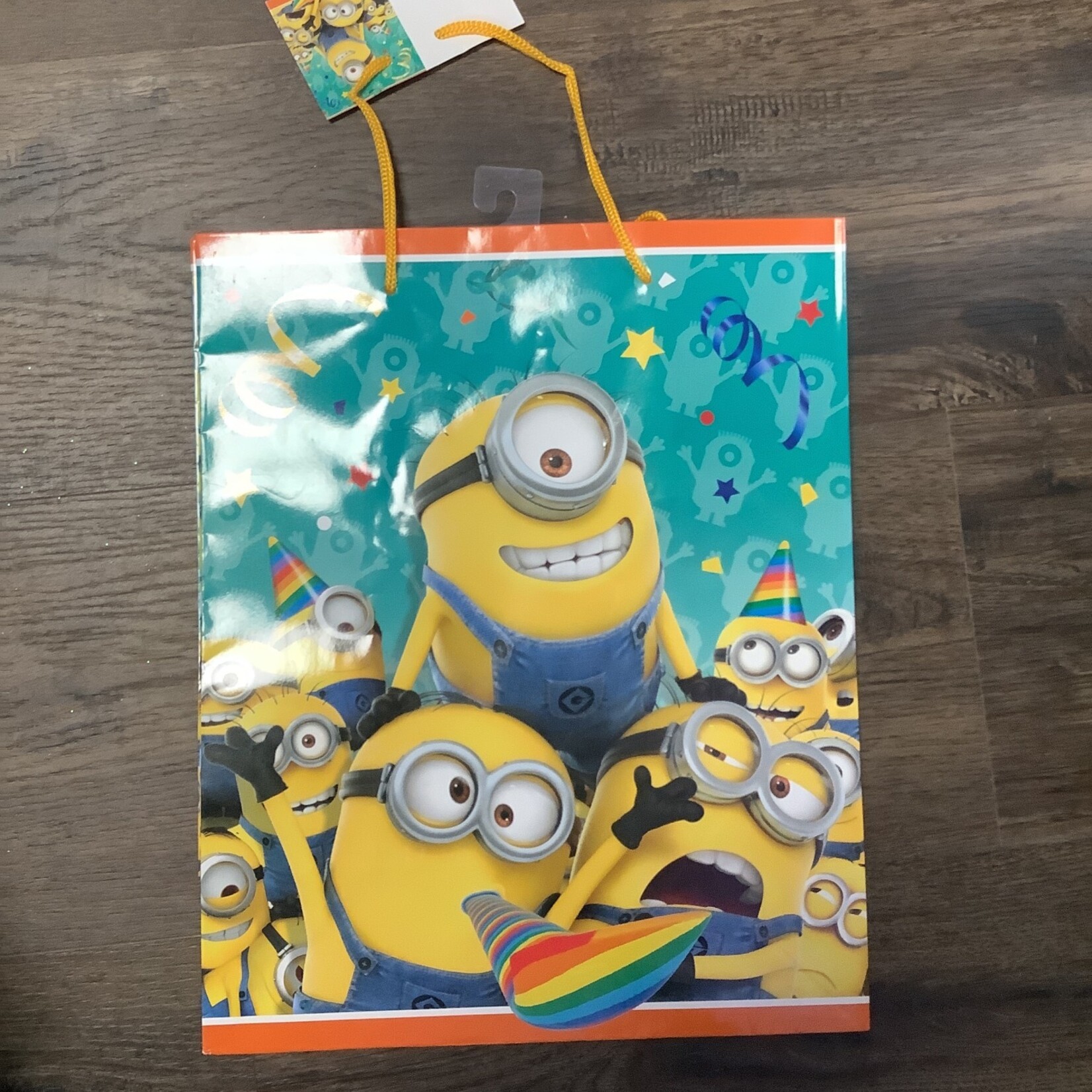 Wallys party factory Medium Despicable Me Minion Gift Bag