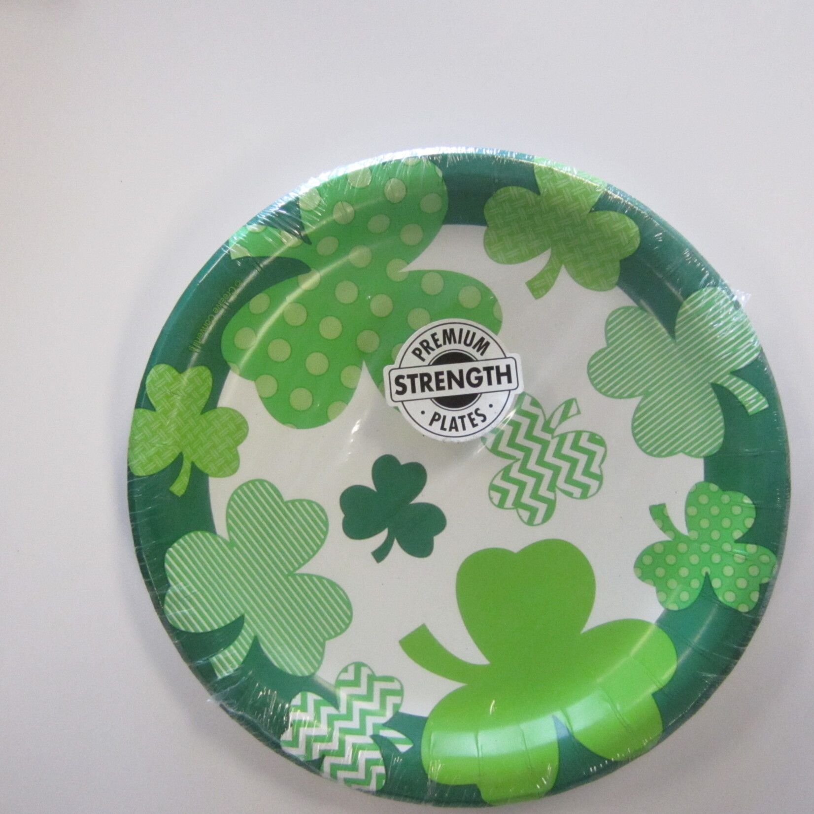 St. Patricks Day FUn- Shamrocks Plates