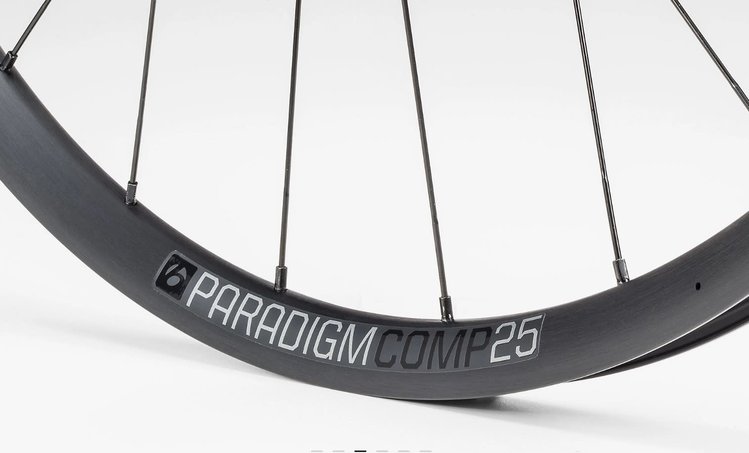 BONTRAGER Bontrager Paradigm Comp 25 TLR Disc Road wheel Set