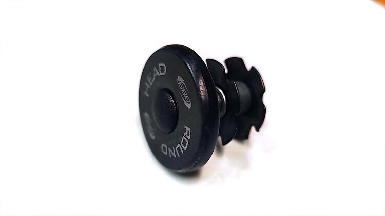 BBB Capuchon & Bouchon de compression en Carbone BBB 1 1/8