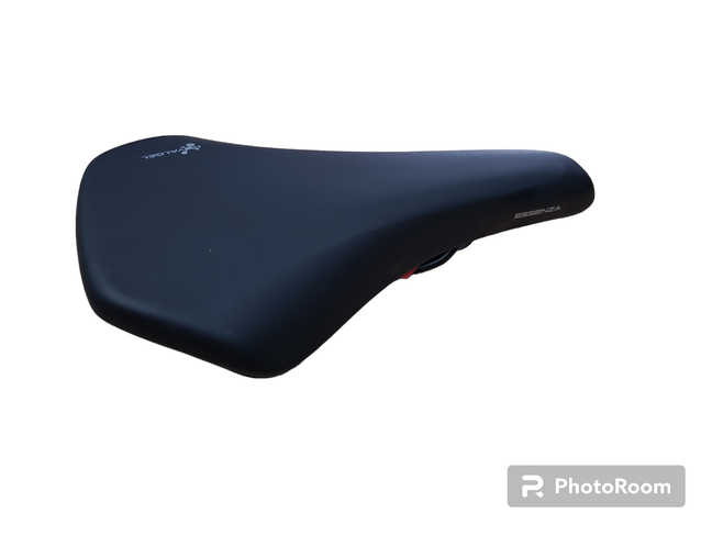 Selle Royal Selle Royal Essenza Royalgel Saddle  155mm Black