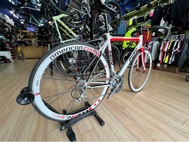 GURU Guru new steel 54cm