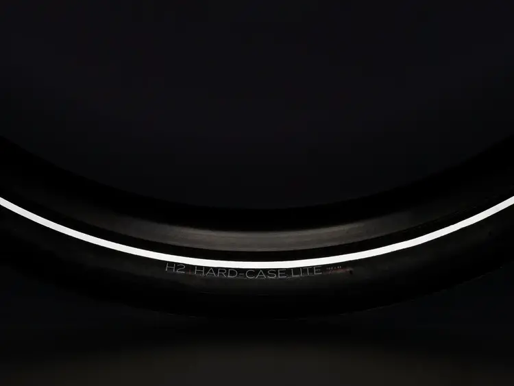 BONTRAGER Bontrager H2 Hard-Case Lite 700x40C RFL