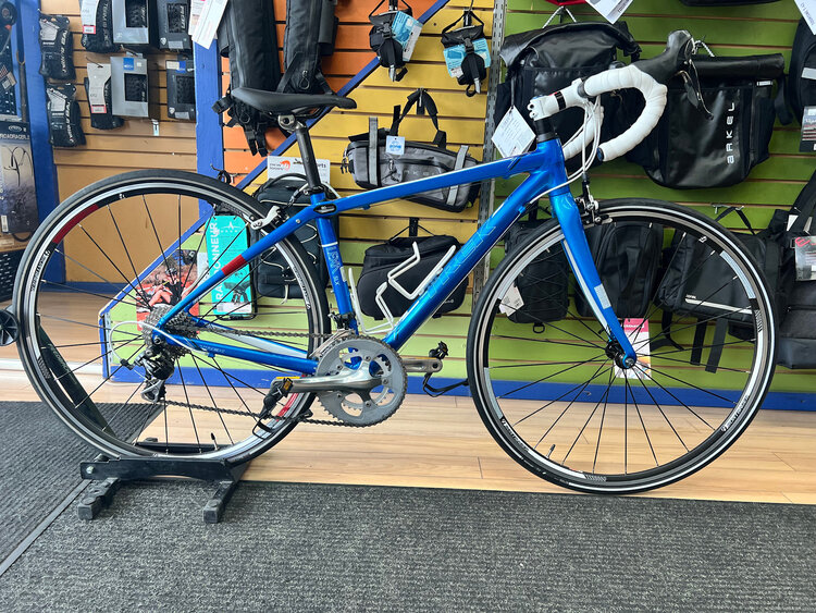 Trek ( USED ) Trek LEXA SLX, 47cm (50.9 cm reach), Alpha 200 Aluminum, Women's Specific design