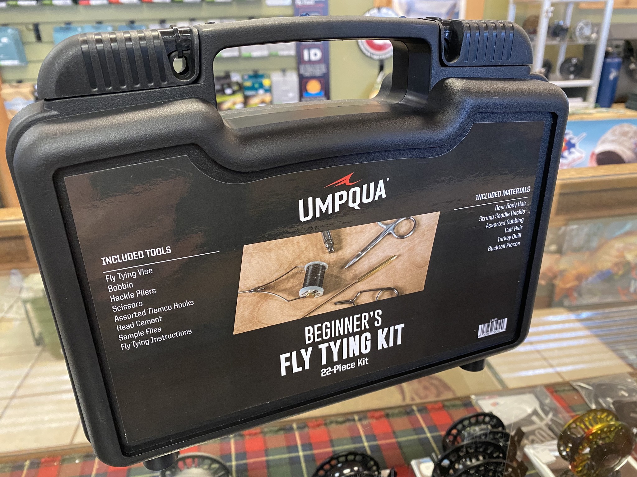 Umpqua Beginner's Fly Tying Kit (22pc) - Royal Gorge Anglers