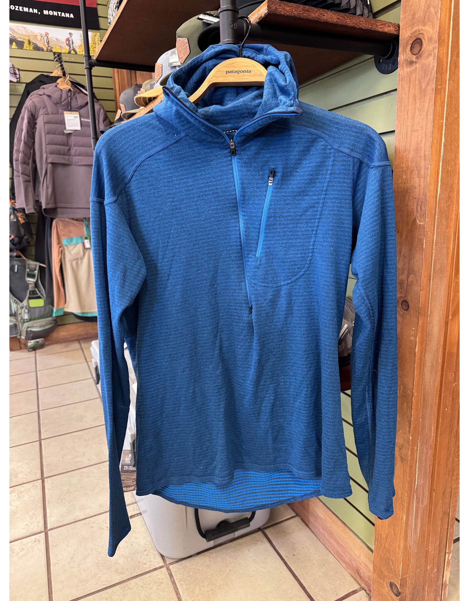 Patagonia Patagonia Capilene Thermal Hoody (Endless Blue) Size Large