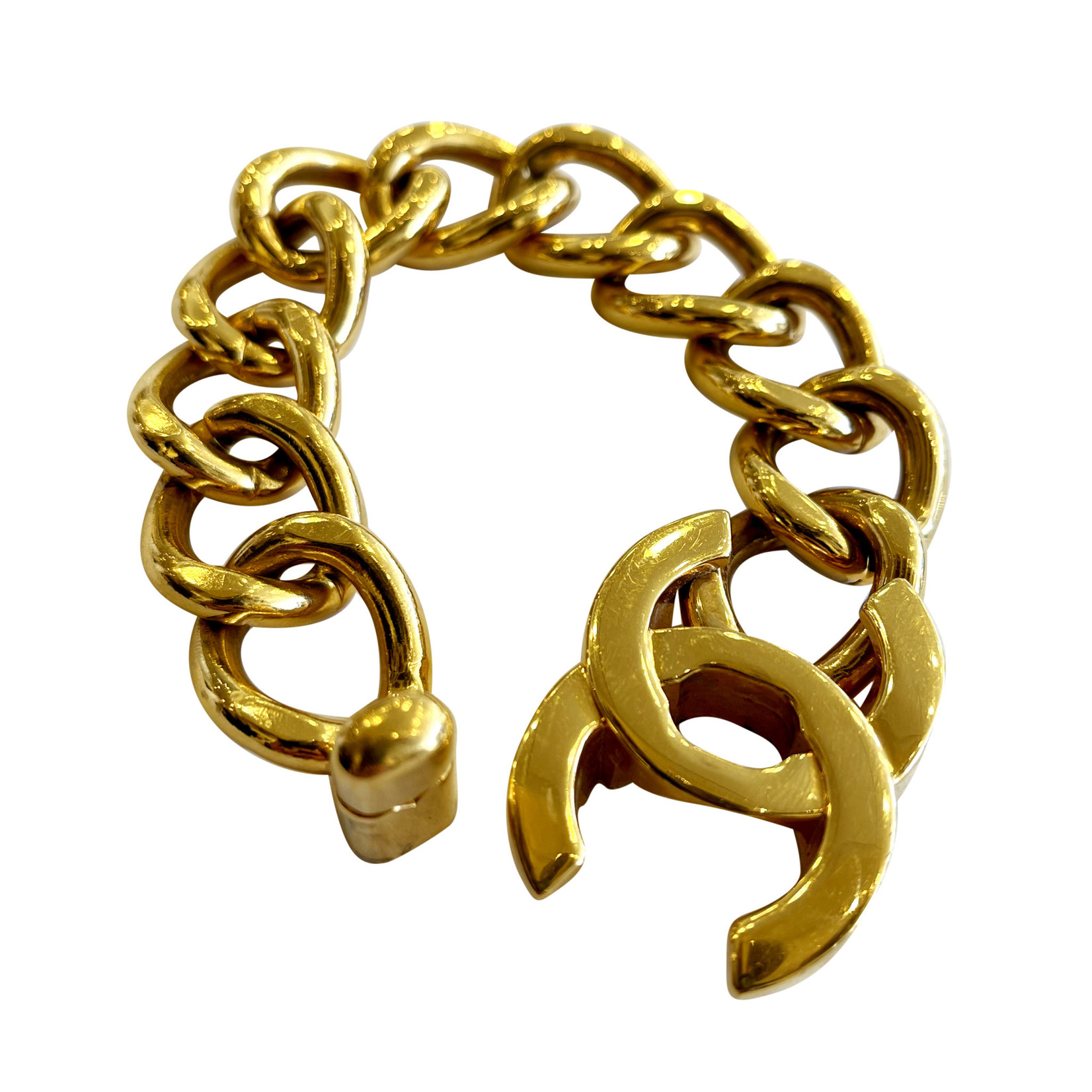 Chanel Chunky Turnlock Bracelet Gold 1 