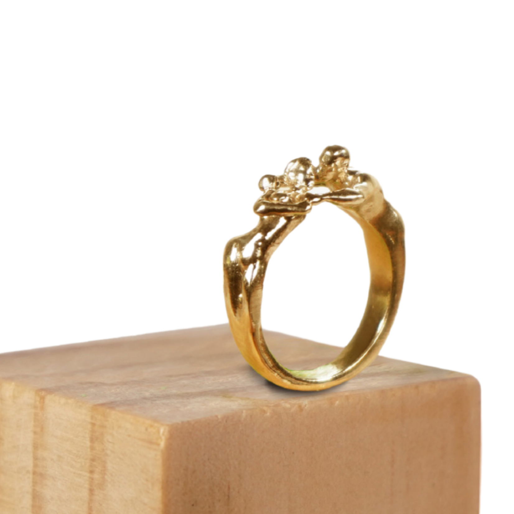 Hasta el Cogote The Lovers Ring
