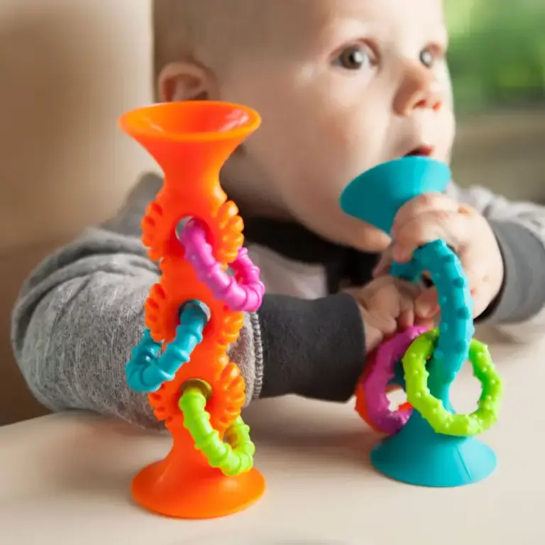 Fat Brain Toys PipSquigz Loops
