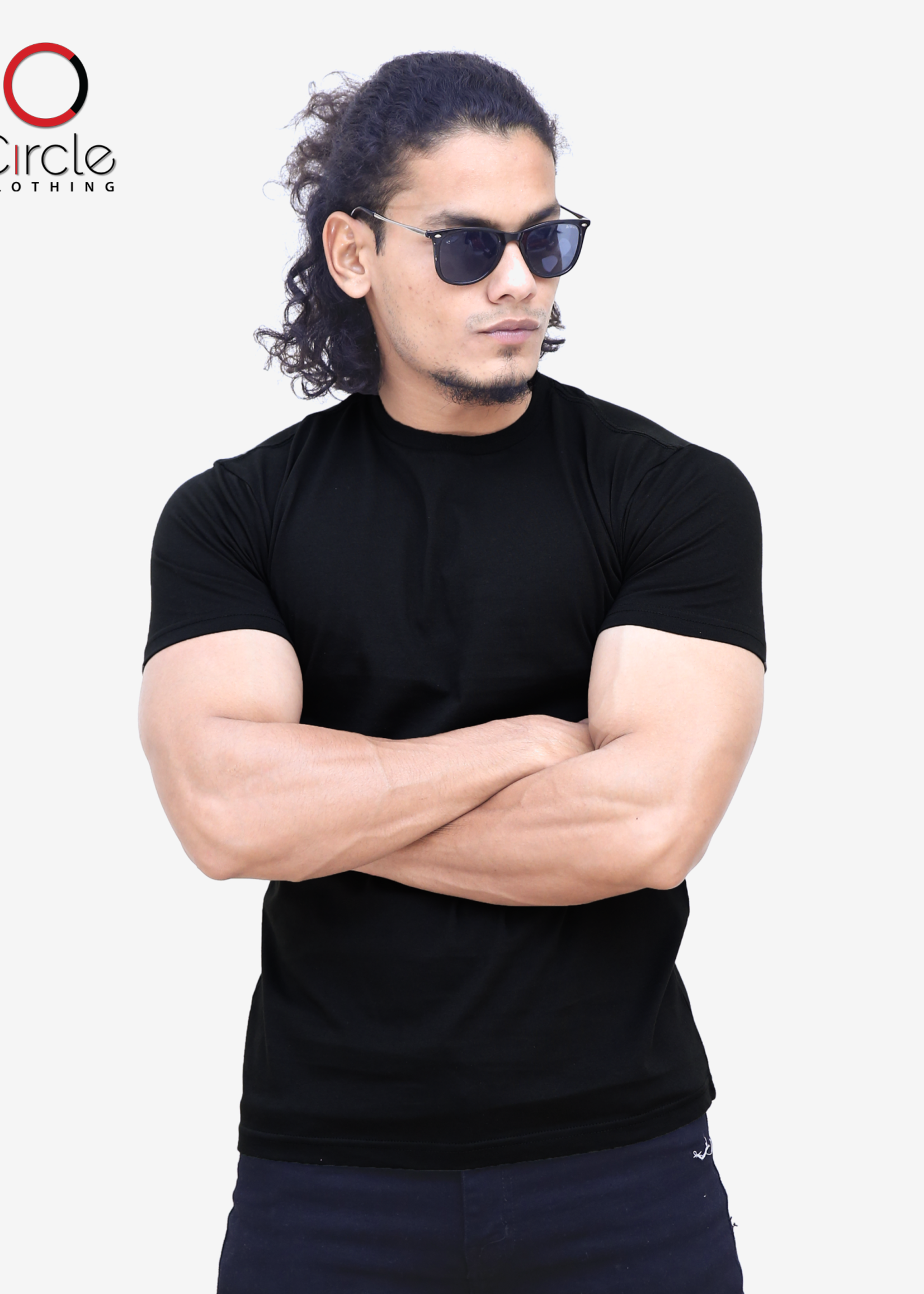 CIRCLE Black T-shirt