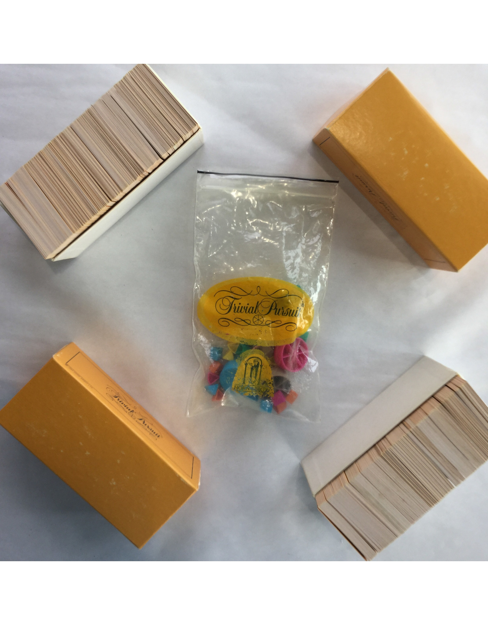Horn Abbot Trivial Pursuit: Genus II (1984)    (Master Game - Genus 2 Edition) (used)