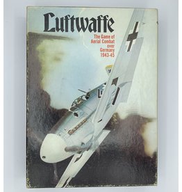 Avalon Hill Game Company Luftwaffe: The Game of Aerial Combat Over Germany 1943-45 (1970)