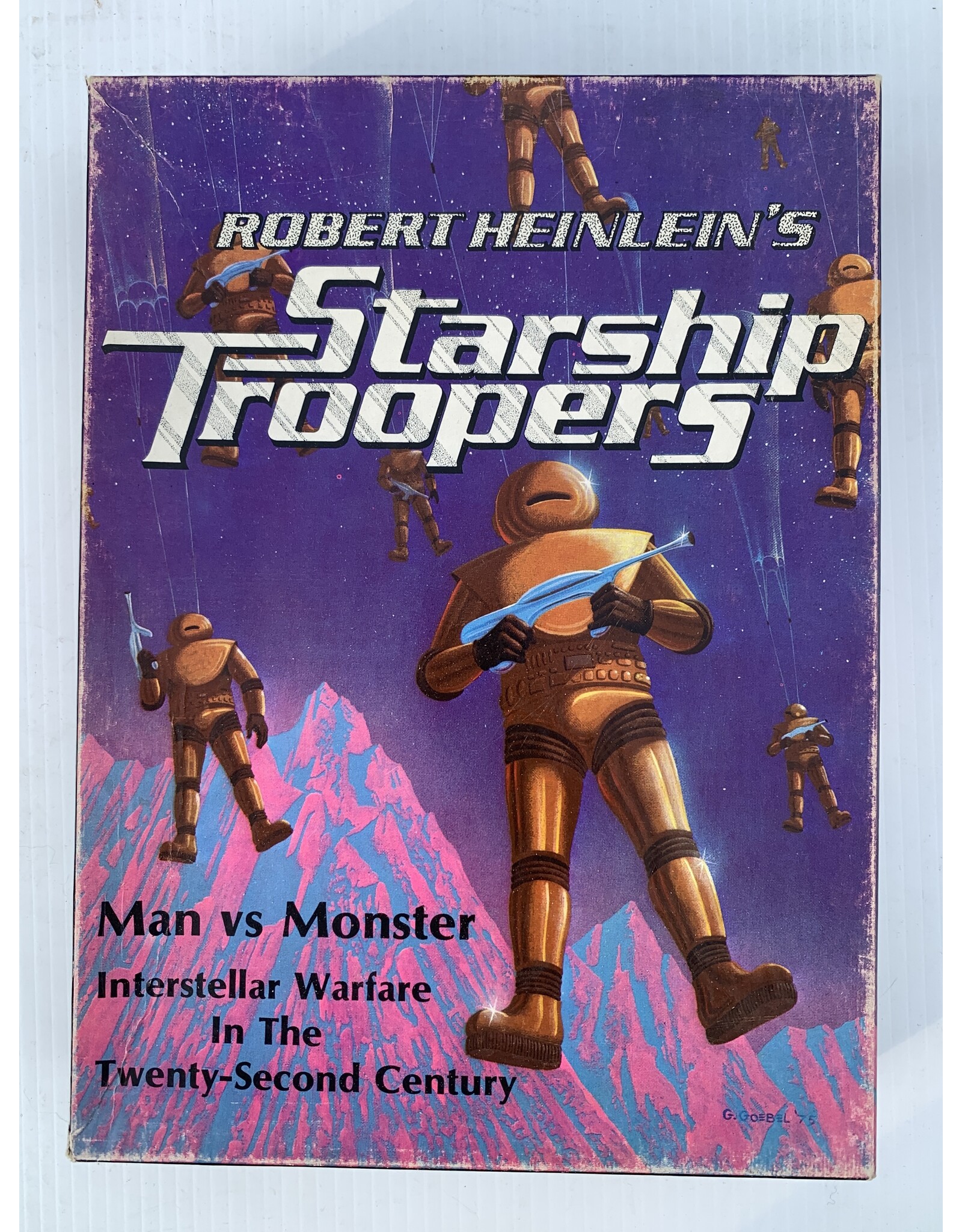 Avalon Hill Game Company Starship Troopers (1976) (used) (Purple cover)