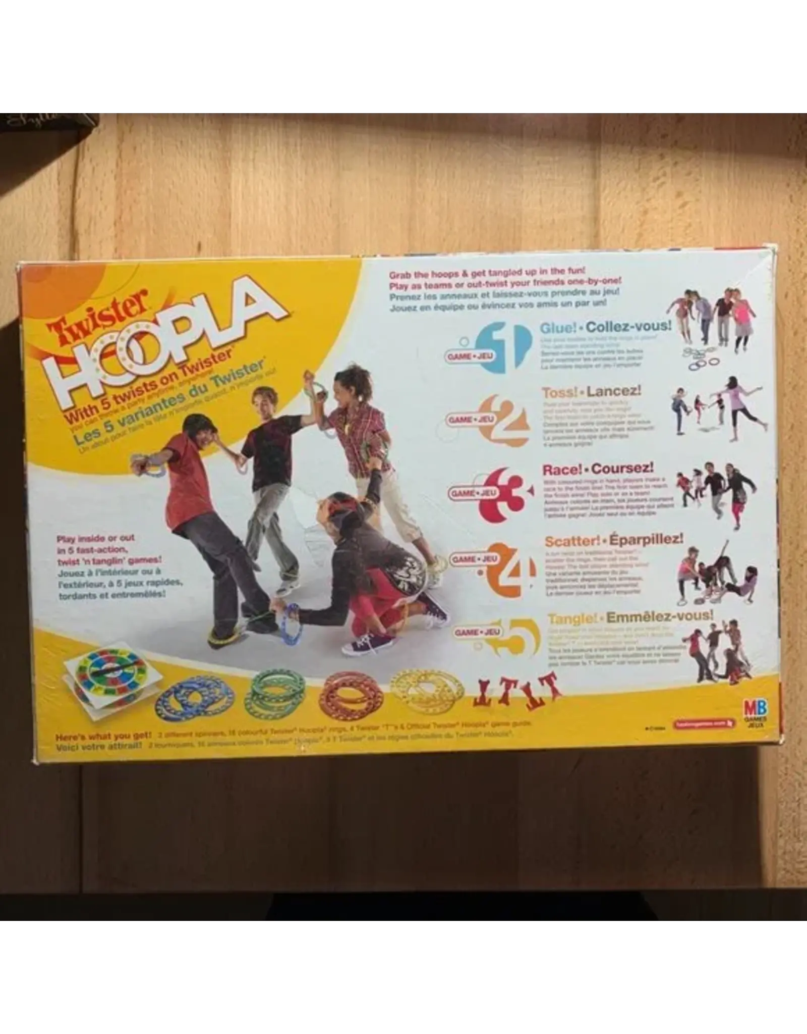 Hasbro Twister Hoopla (2011) (nis)