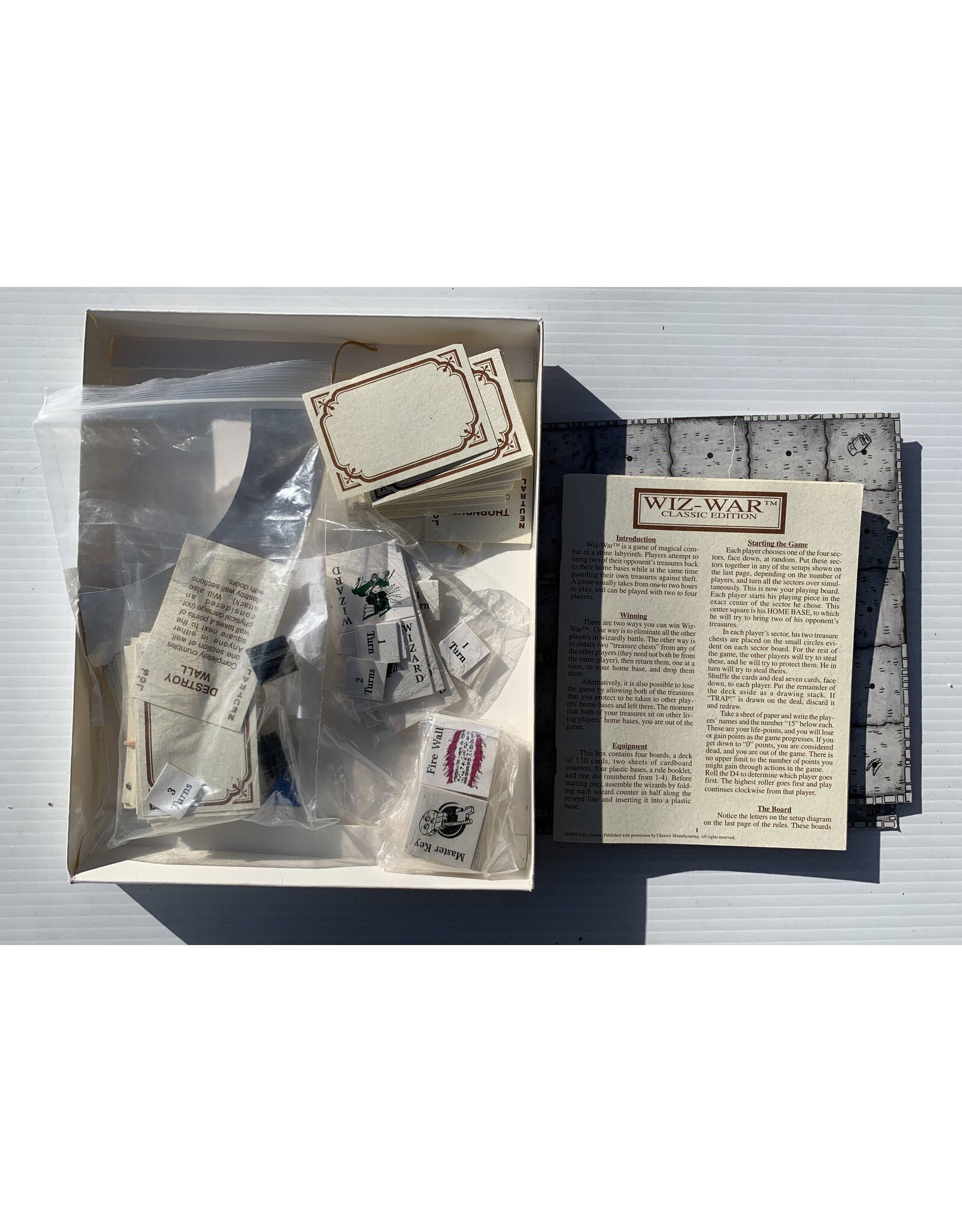 Chessex Wiz-War (1983) (used)  (Made in 1993)  Classic edition.