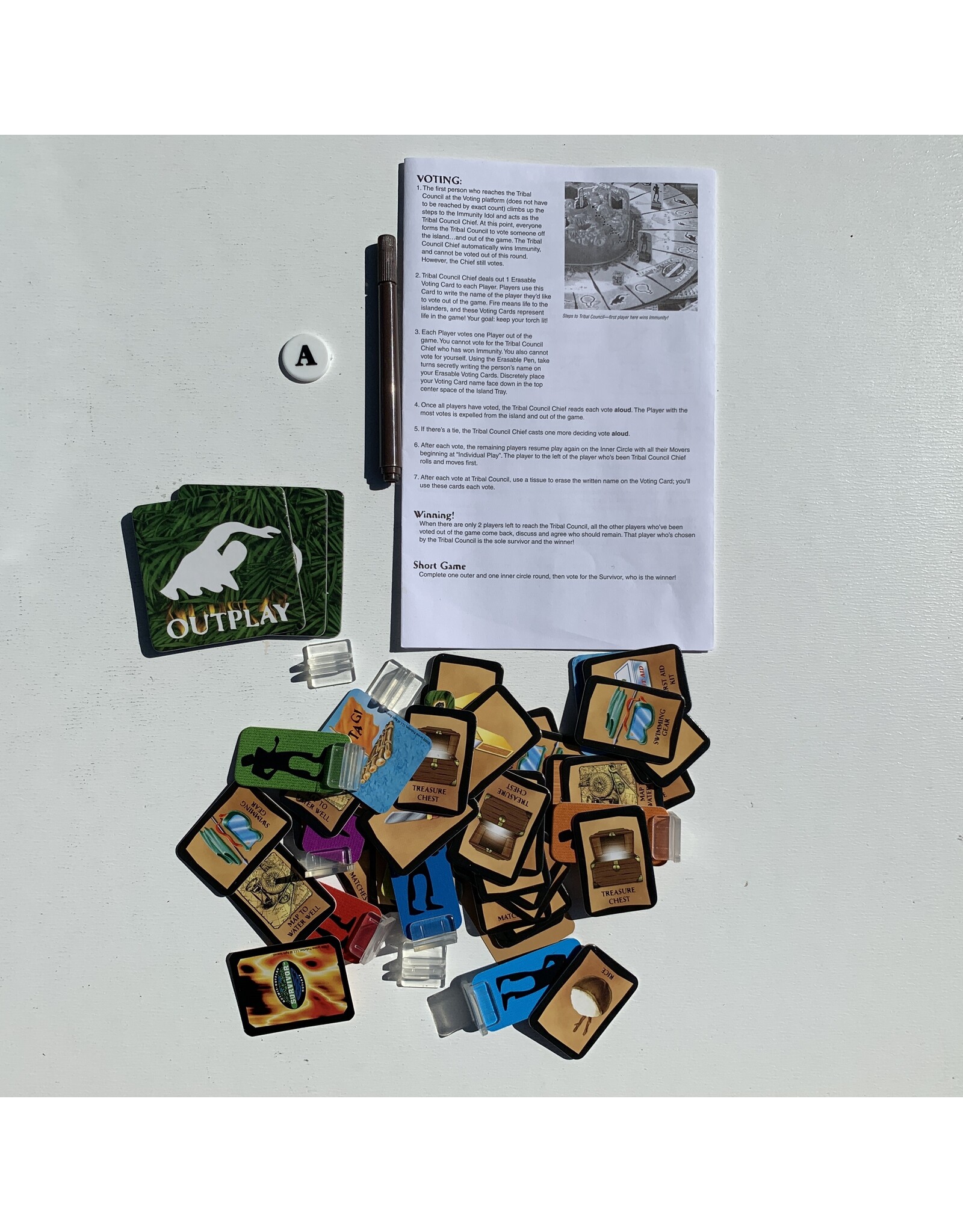 Mattel Survivor Used Board Game  (2000)