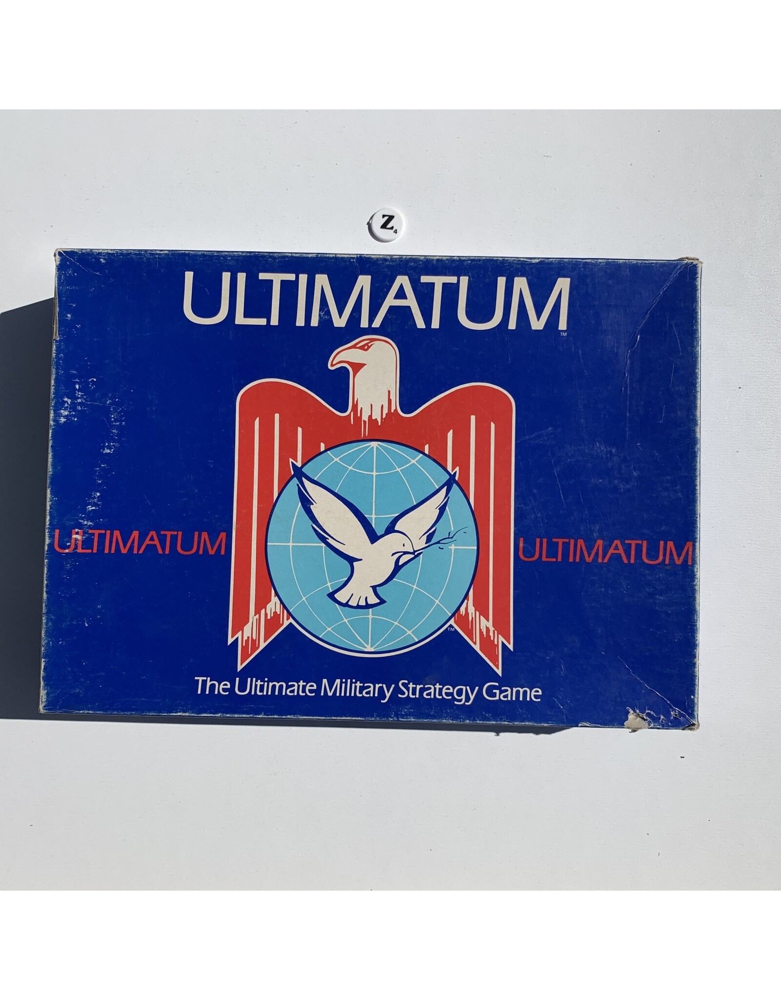 Bates Games Ultimatum Used Board Game (1985) (z)