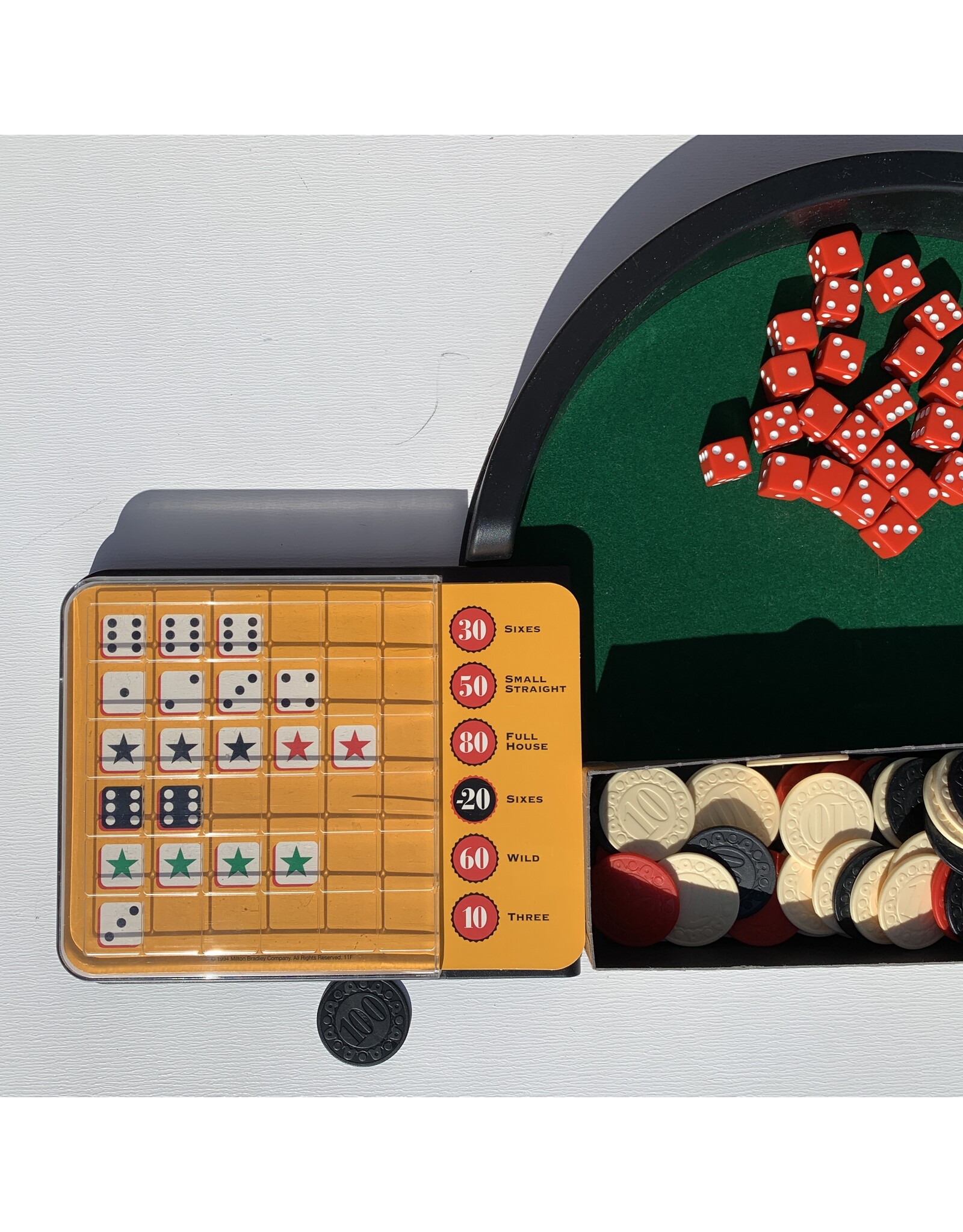 MILTON BRADLEY Sharp Shooters Used Board Games (1994)