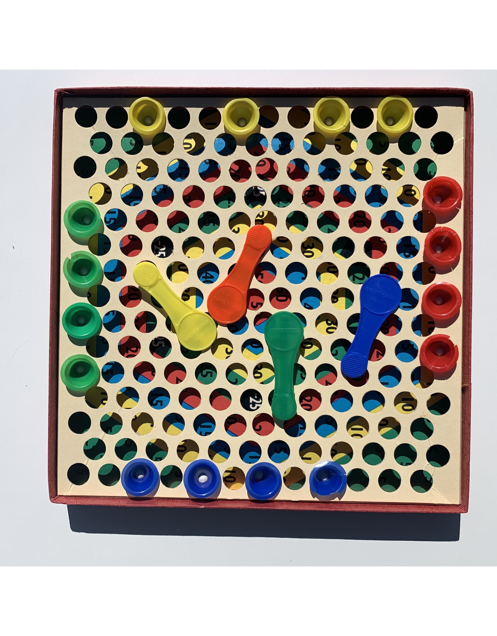 Spear's Games Flying Hats Used Board Game (1890 est.)
