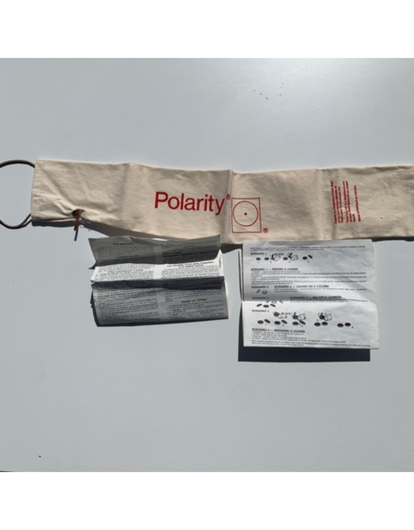 Irwin Polarity Used Board Game (1986) (D)
