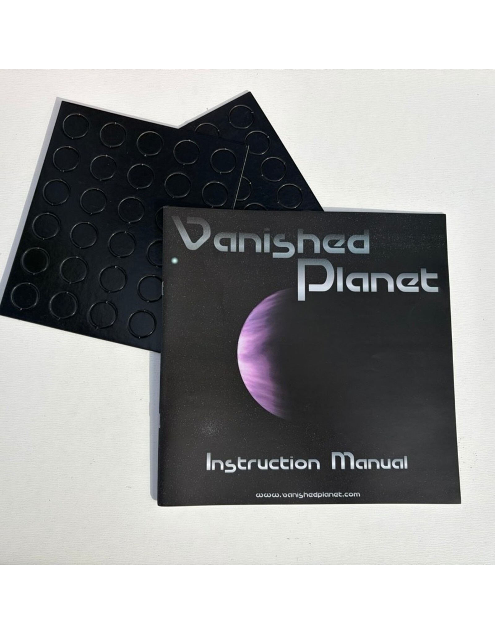 Vanished Planet Games Vanished Planet ‐ Games Magazine Award Winner Edition (2003) (USED) Includes Part of the Free to Print Expansion