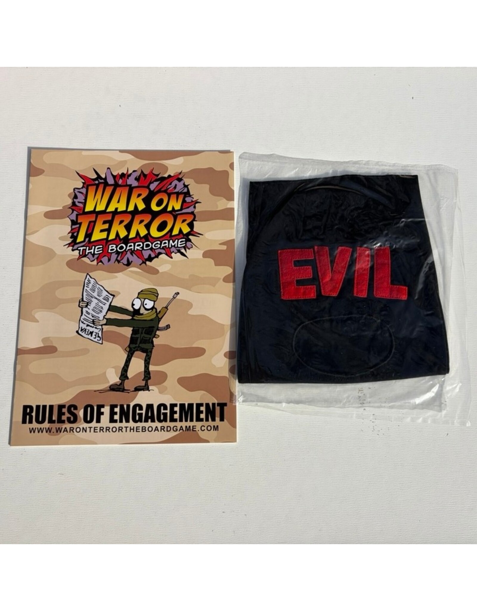 Terror Bull Games War on Terror: The Boardgame ‐ second edition (2010) (USED)