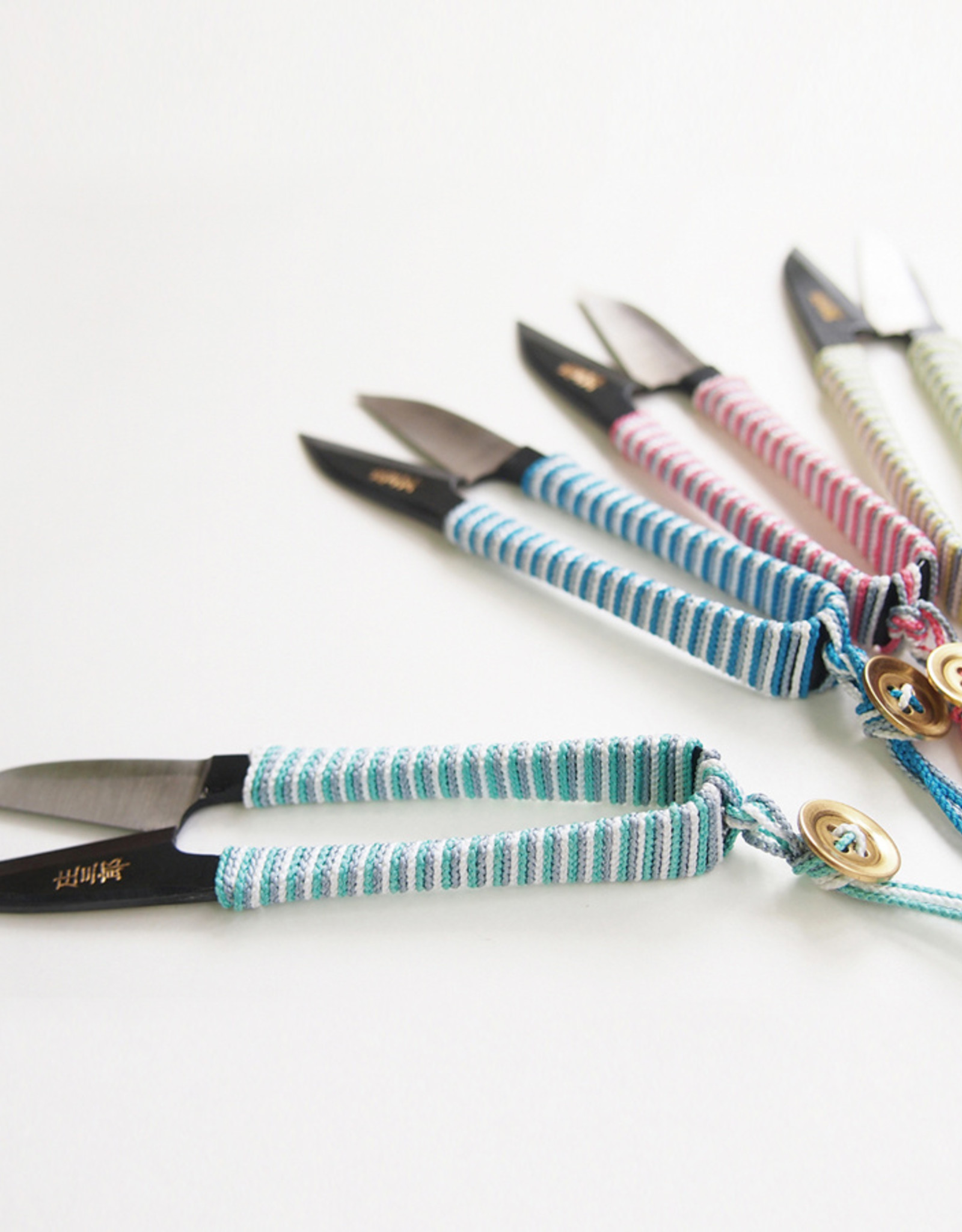 Silk Braid Snips