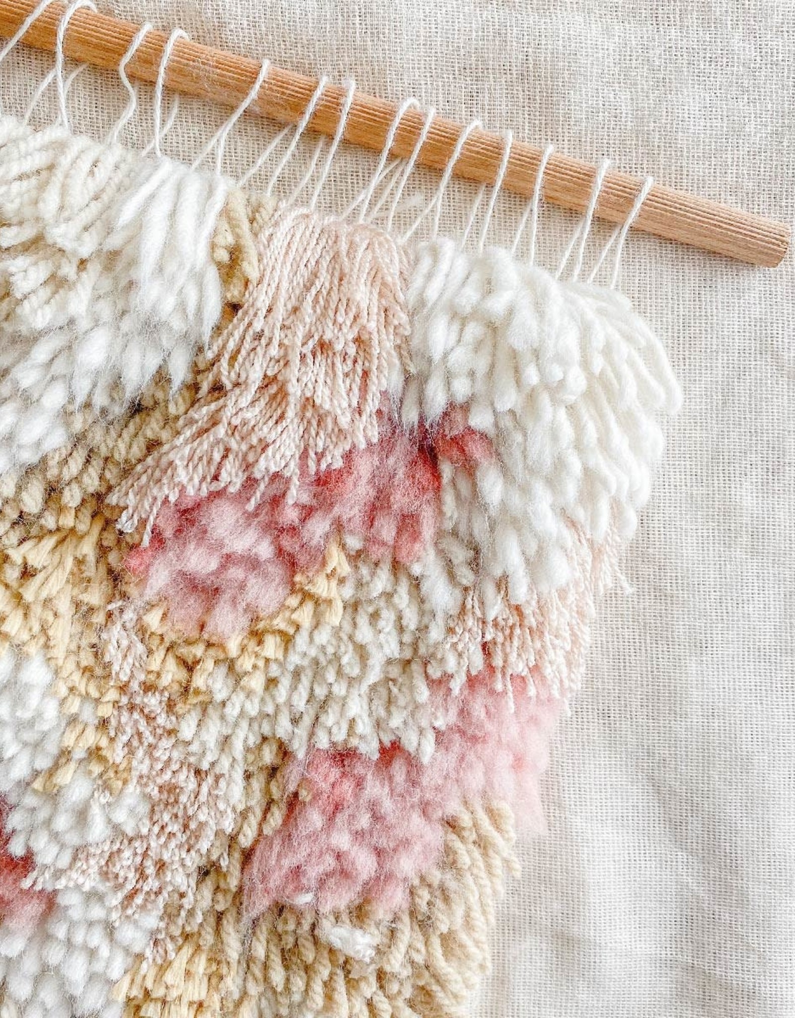 Rose & Cream Katch Hook Kit - fibre space