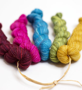 Fino Mini Skein Kits, Manos Del Uruguay