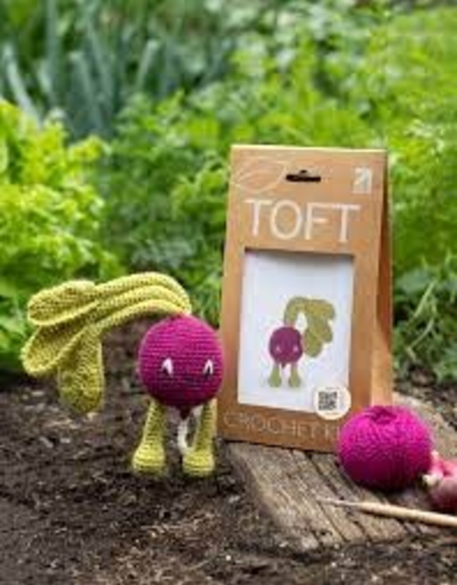 TOFT Toft Veggie Crochet Kit- Randi Raddish