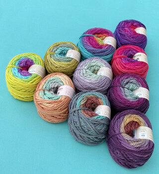 Freia Yarns Plush Super Bulky - fibre space