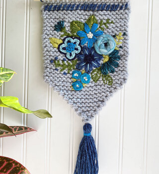 Embroidered Tapestry Workshop with Betz White: SA Apr 20, 3-6 pm