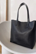 Brave Kynlee tote black vachetta