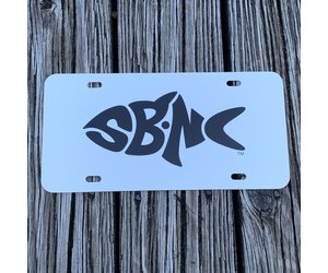 https://cdn.shoplightspeed.com/shops/640525/files/26026972/300x250x2/sbnc-fish-logo-sbnc-fish-license-plate-white.jpg