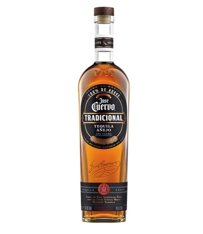 Jose Cuervo Tradicional Añejo Tequila | 750ml