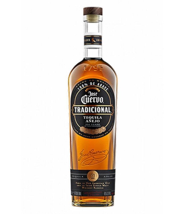 Jose Cuervo Tradicional Añejo Tequila | 750ml