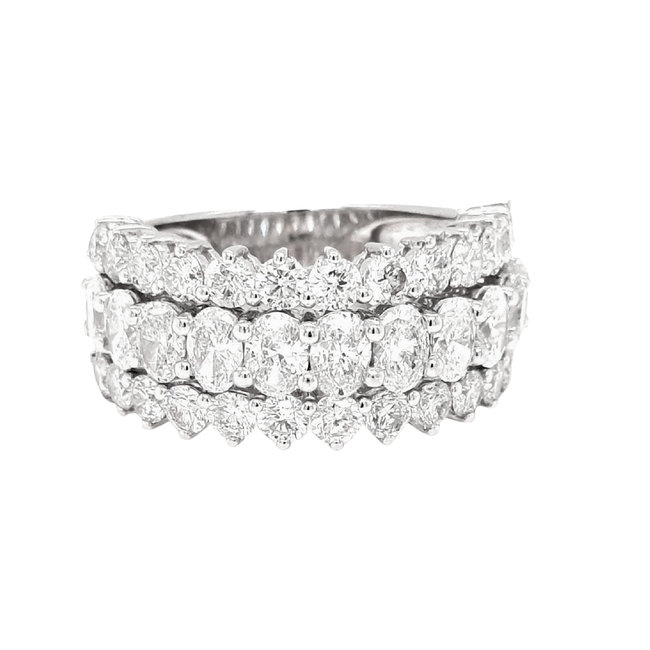 Diamond (4.11 ctw) 3-row band 14k white gold