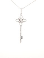 Diamond(0.56ctw) key pendant with chain 14k white gold