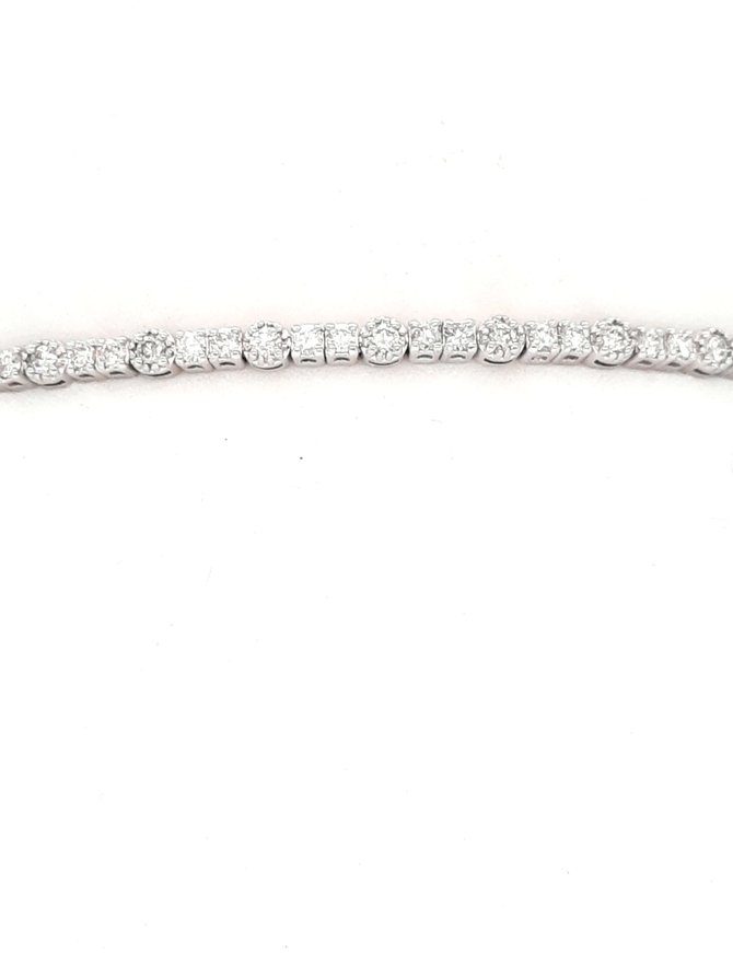 Diamond (0.45ctw) bezel set adjustable bracelet 14k white gold