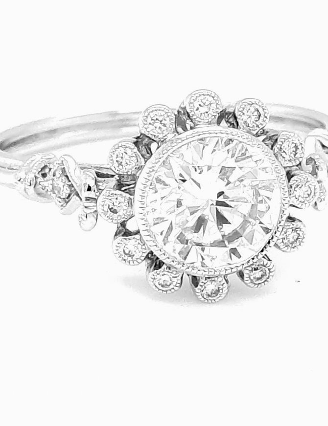 Diamond (0.10ctw) round halo bridal setting 14k white gold