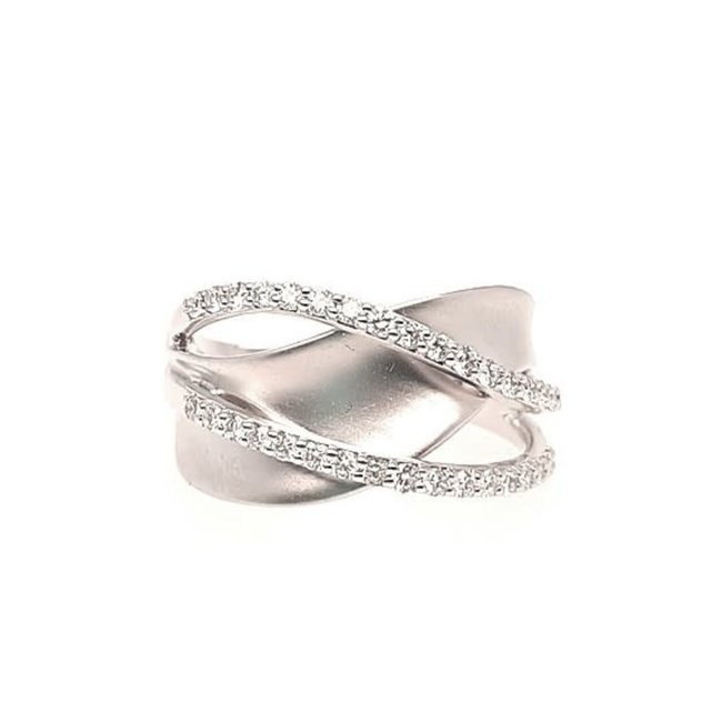 Diamond Crossover Ring (0.38 ctw)